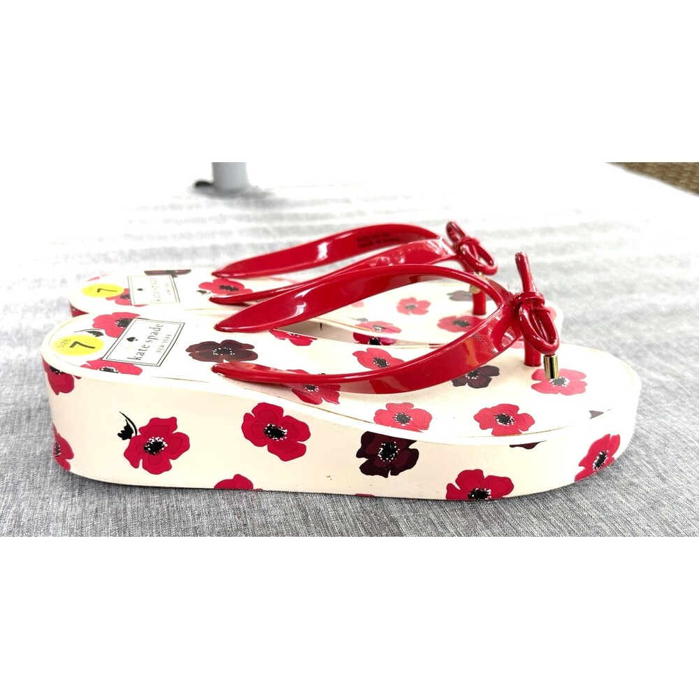 Kate Spade Red Poppy Size 7 Floral Low wedge platform thong sandals flip flops